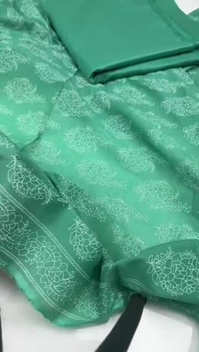 Rs 1950 Bareeze Lawn 2pc Rs 1950 Bareeze Lawn 2pc